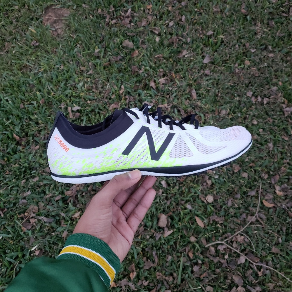 New Balance mens track shoes